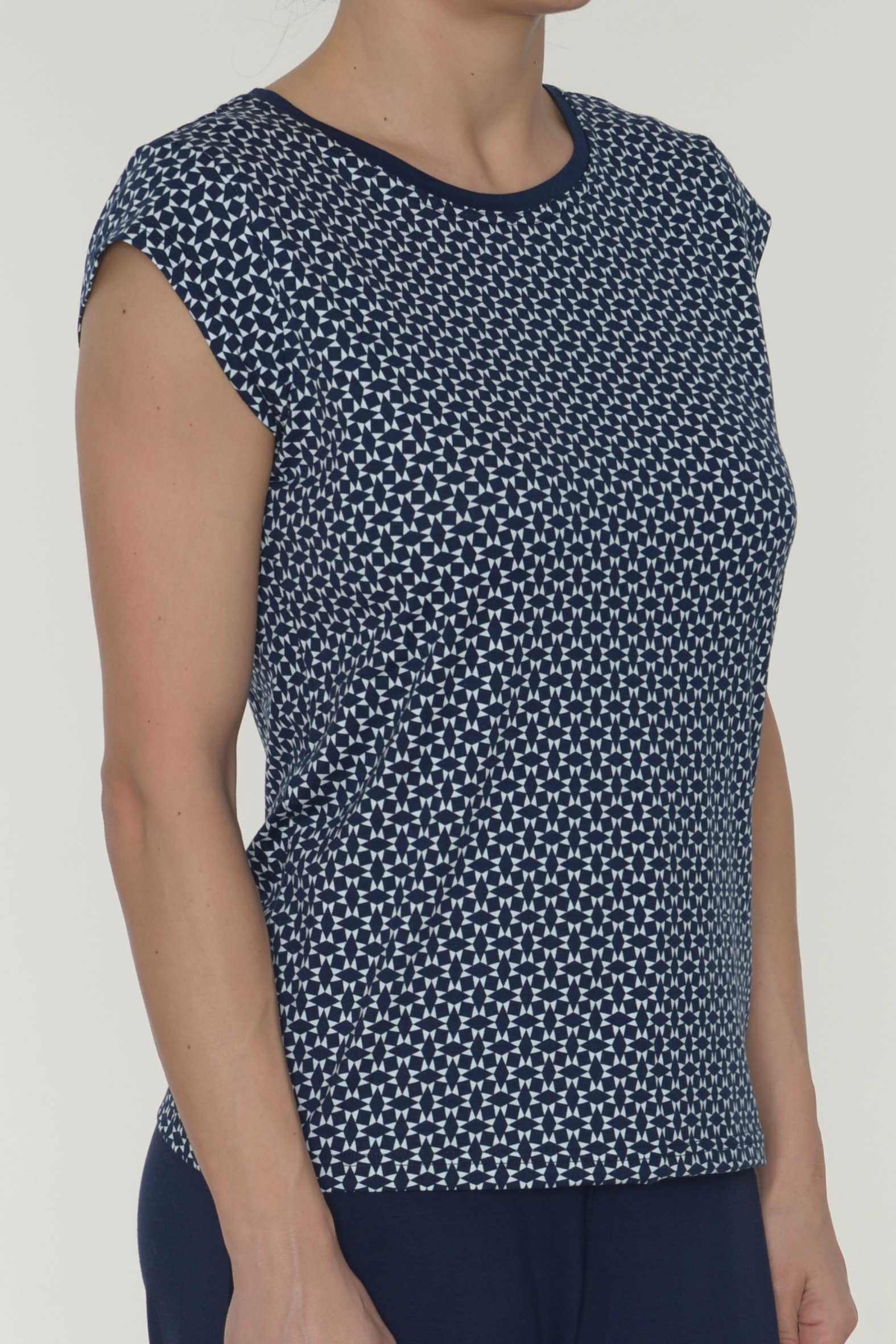 -isi-shirt-capsleeve-102414-0.jpg