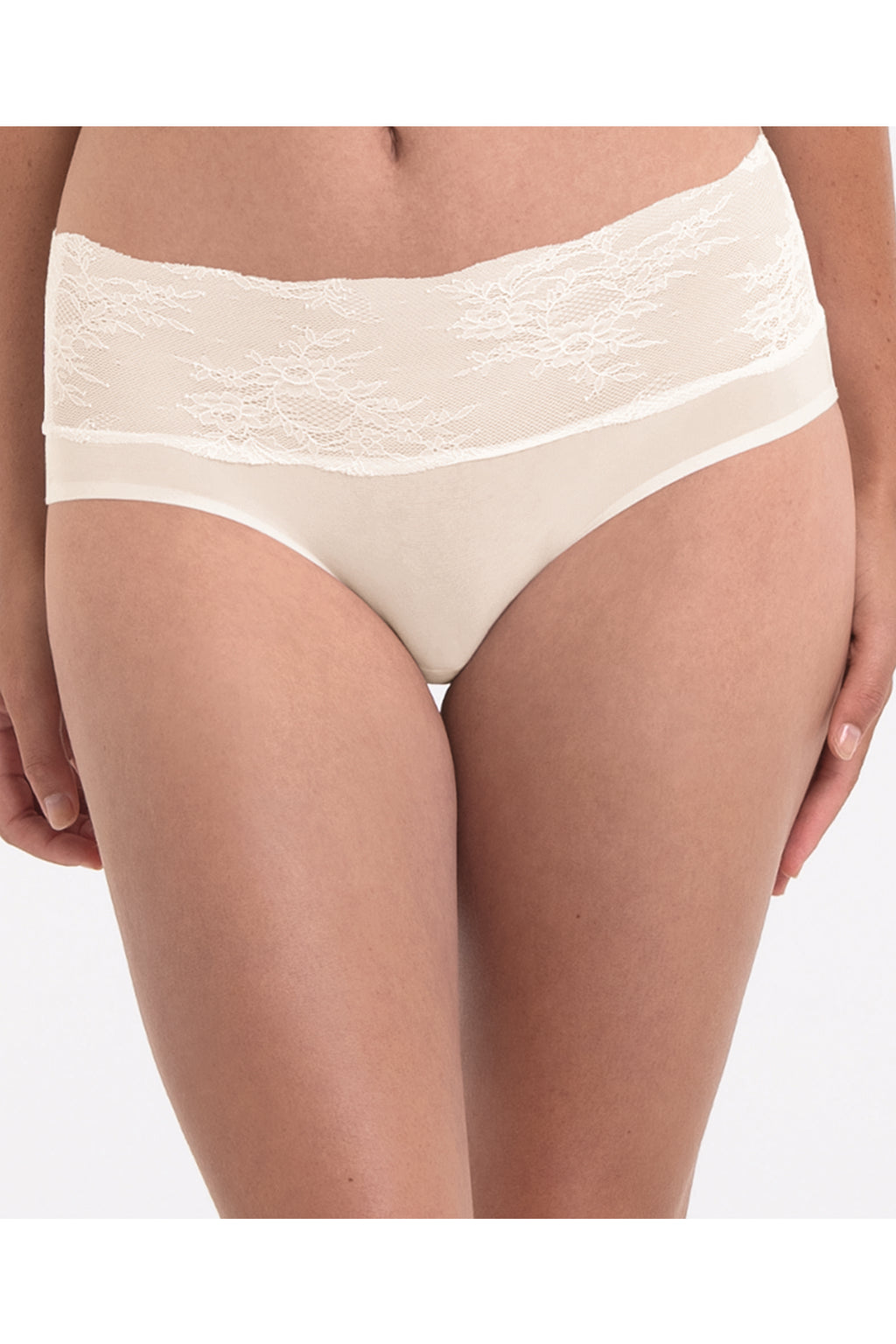 high-waist-panty-essential-lace-farbe-crystal-131638-0.jpg