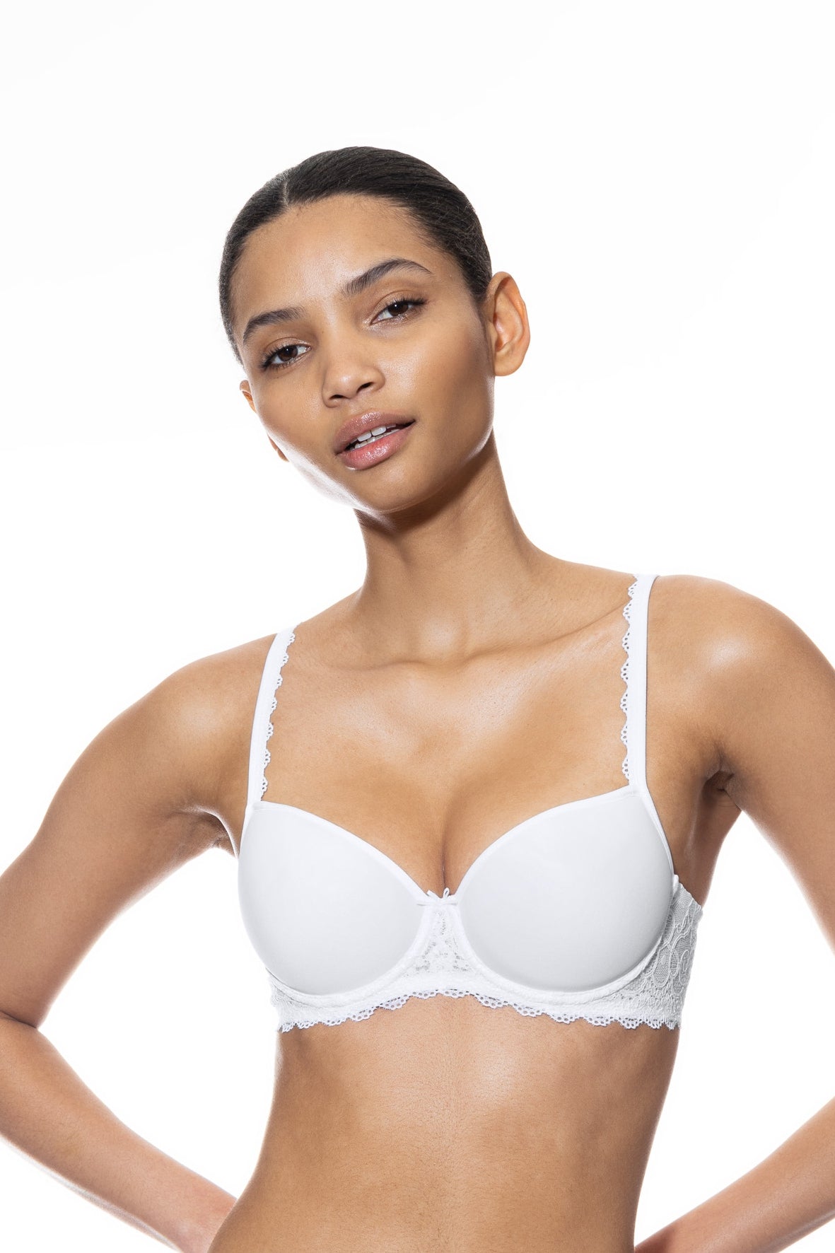 spacer-bh-halbschale-amorous-farbe-wei--42923-0.jpg