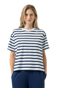 t-shirt-136433-0.jpg