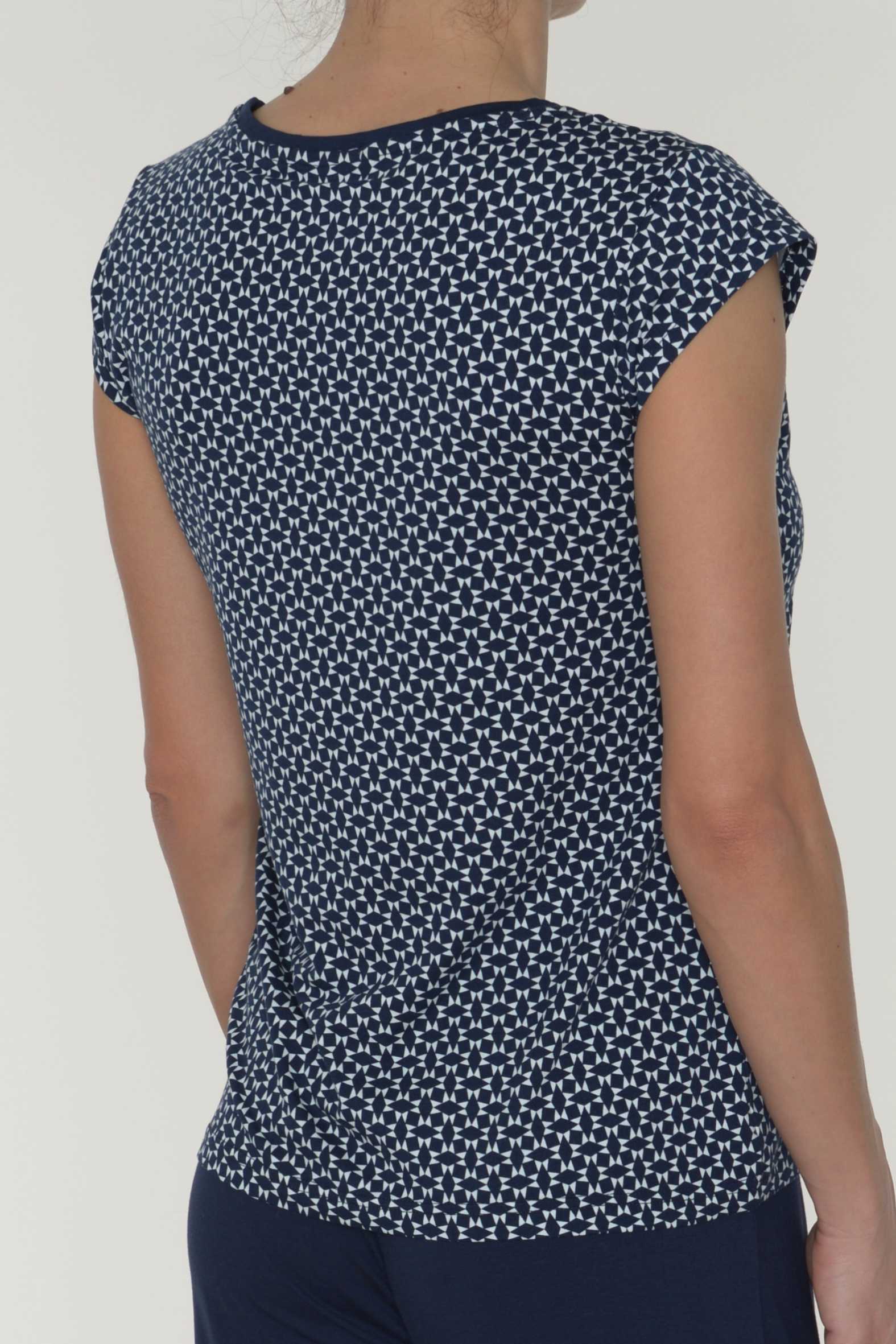 -isi-shirt-capsleeve-102414-1.jpg