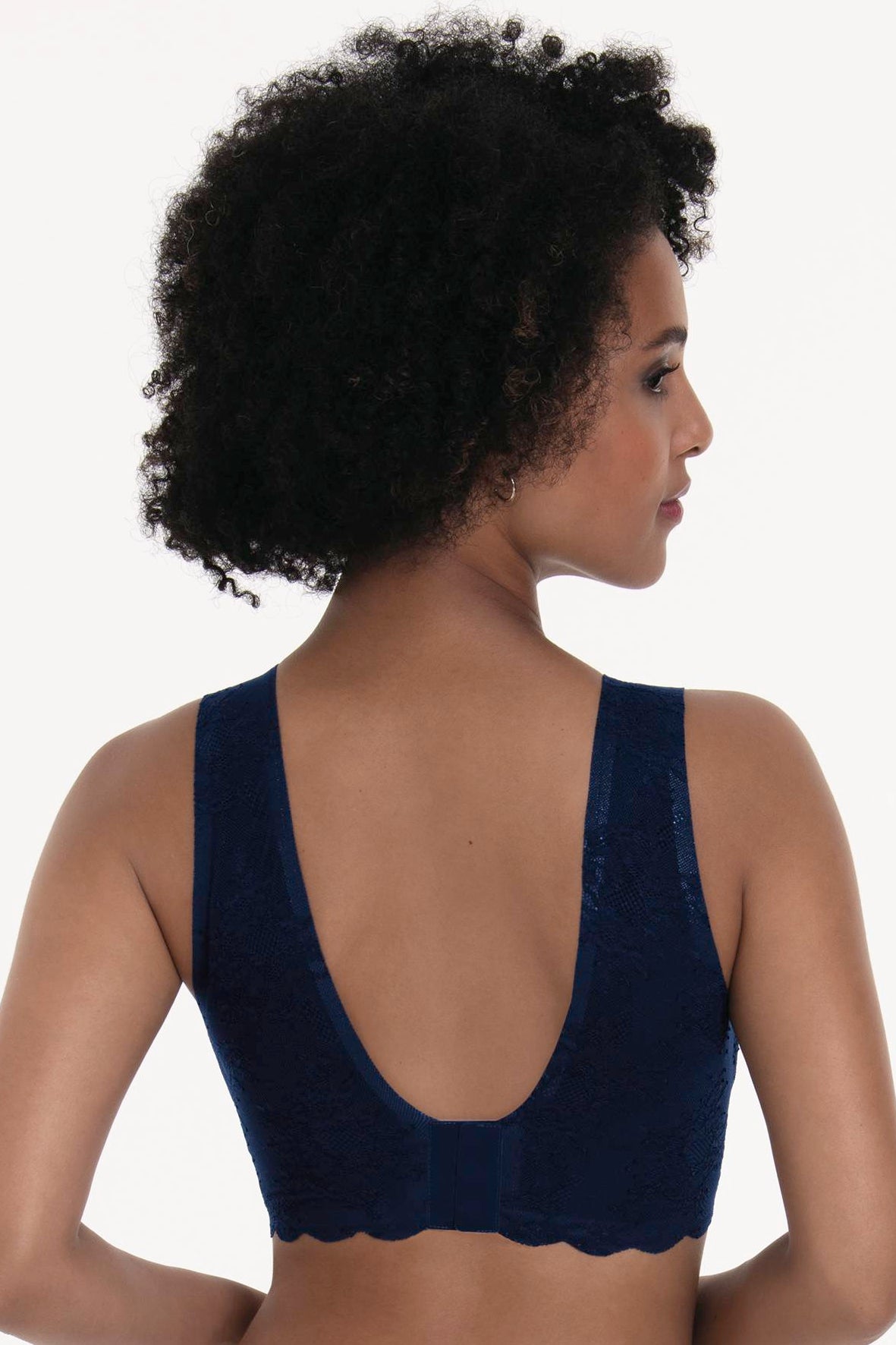 bralette-essential-lace-farbe-maritim-blue-132514-1.jpg