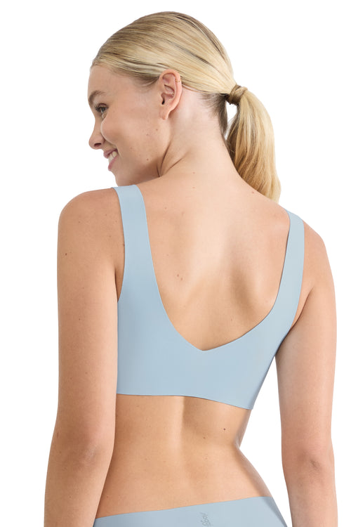 bralette-zero-feel-20-farbe-light-blue-136931-1.jpg