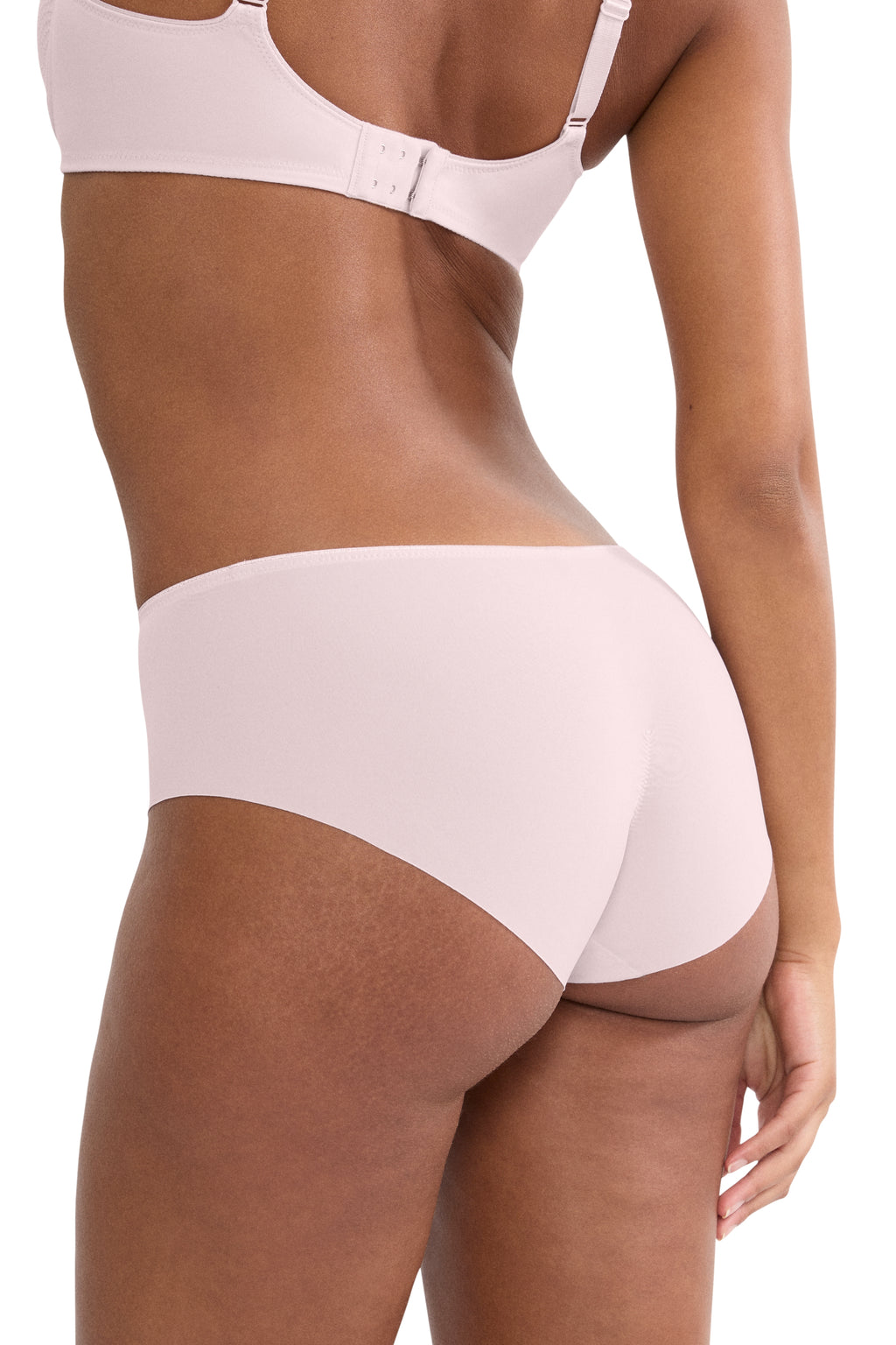essential-minimizer-t-hipster-x-137719-1.jpg