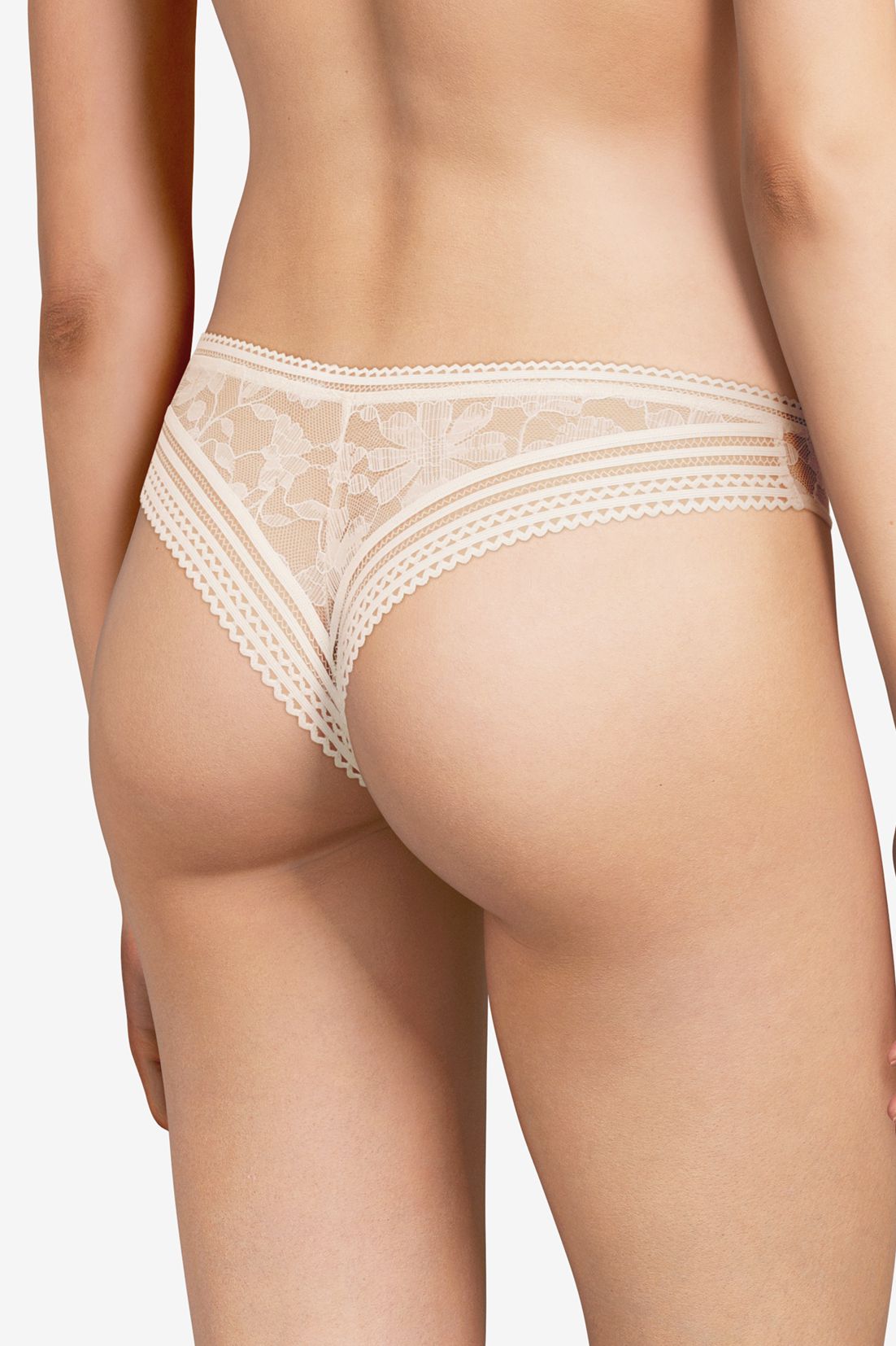 marta-tanga-120575-1.jpg