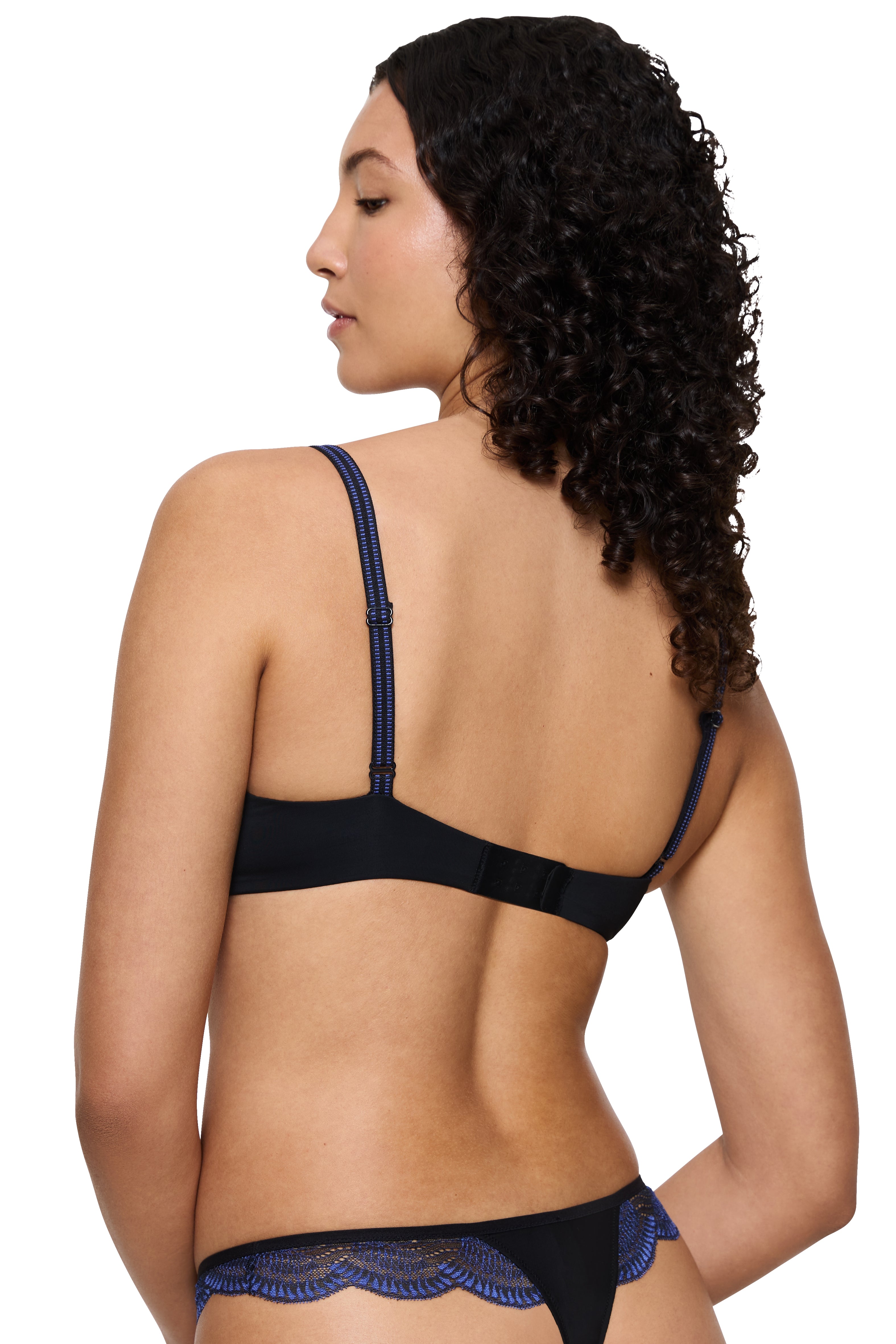 triumph-comfort-glam-whu-135317-1.jpg