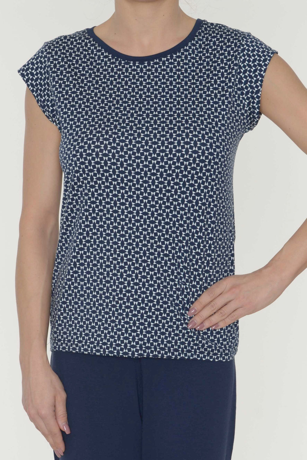 -isi-shirt-capsleeve-102414-2.jpg