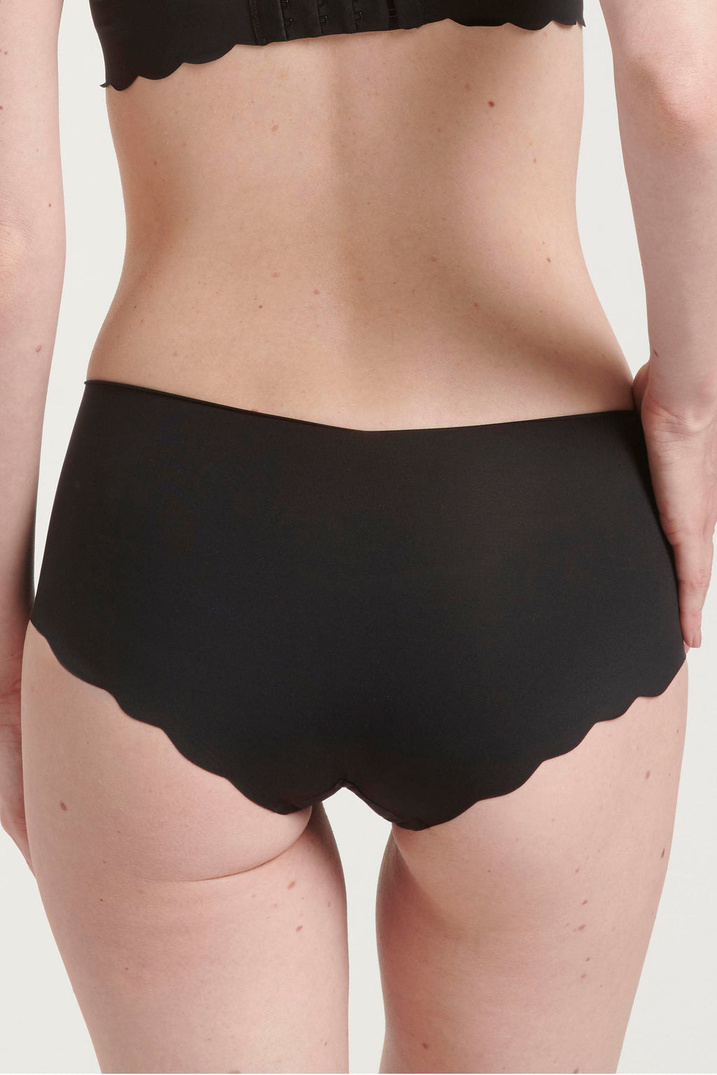 sloggi-zero-microfibre-20-short-2p-123071-2.jpg