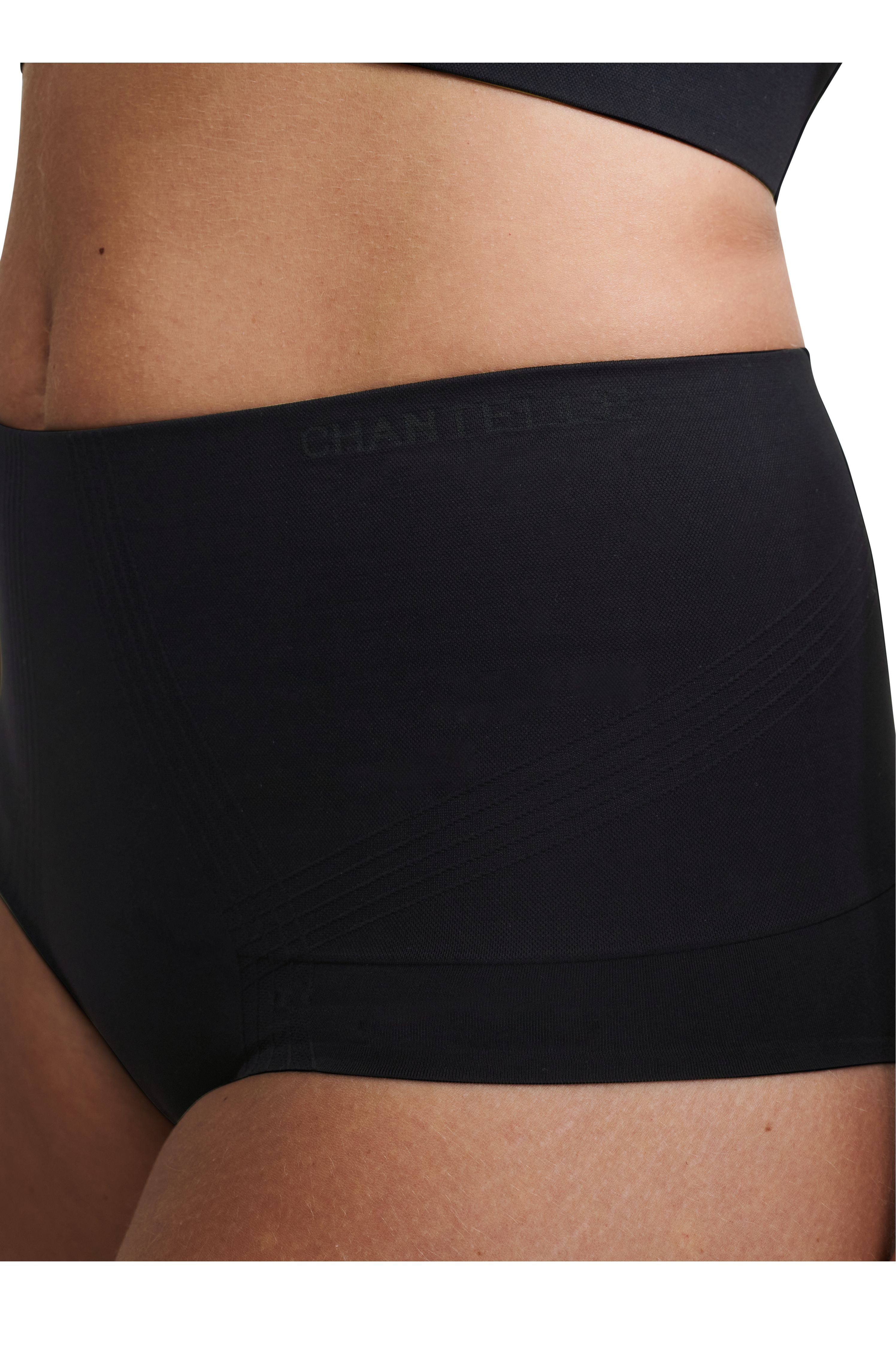 taillenslip-smooth-comfort-farbe-schwarz-126435-2.jpg