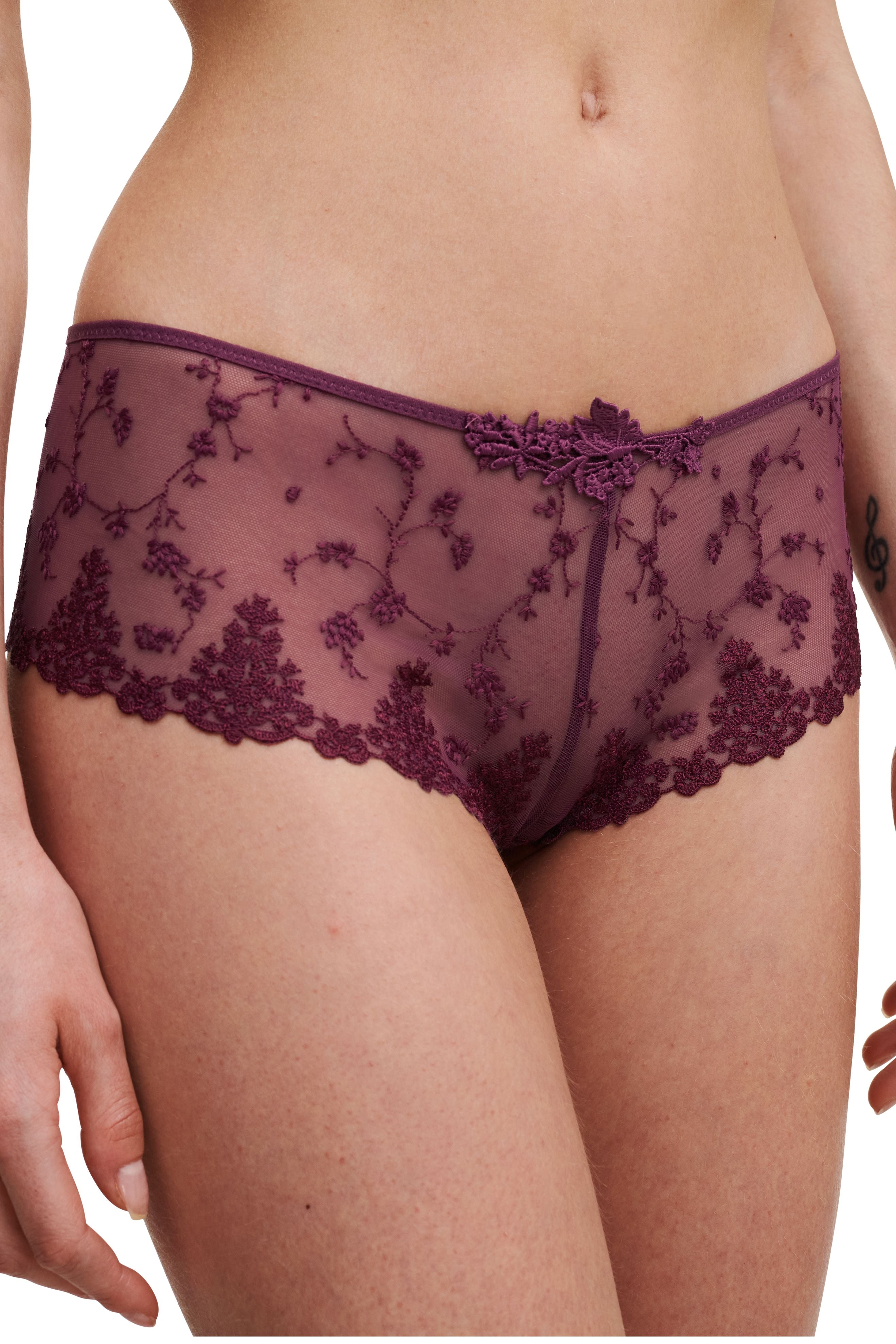 white-nights-shorty-127587-2.jpg