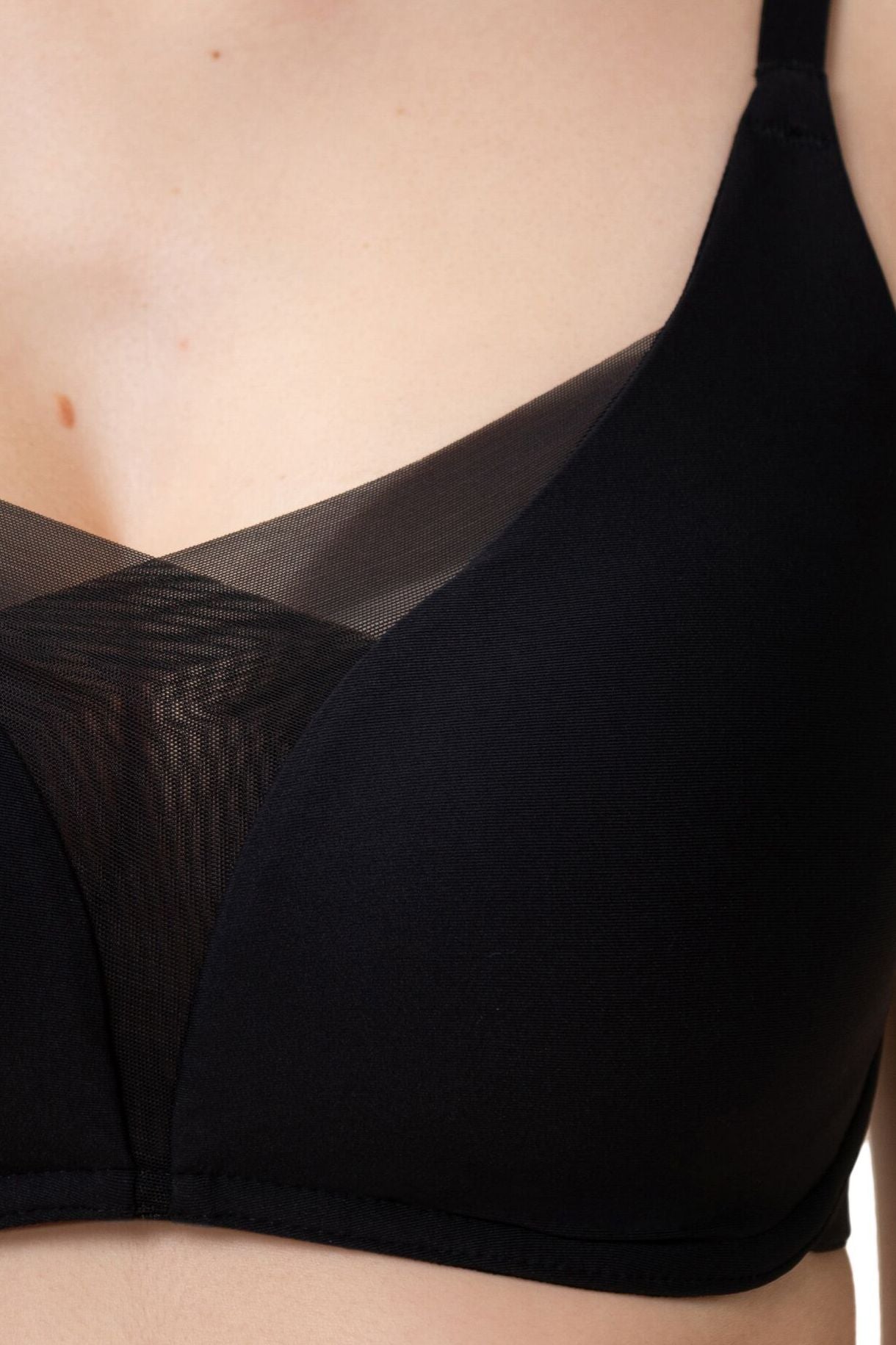 bh-ohne-b-gel-shape-smart-p-farbe-schwarz-122125-3.jpg