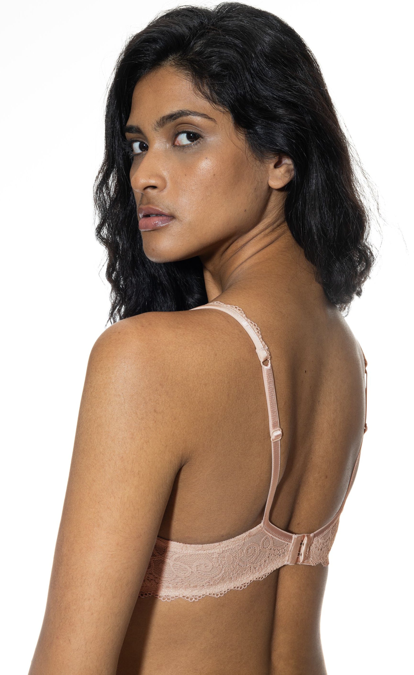 spacer-bh-amorous-farbe-bailey-33149-5.jpg