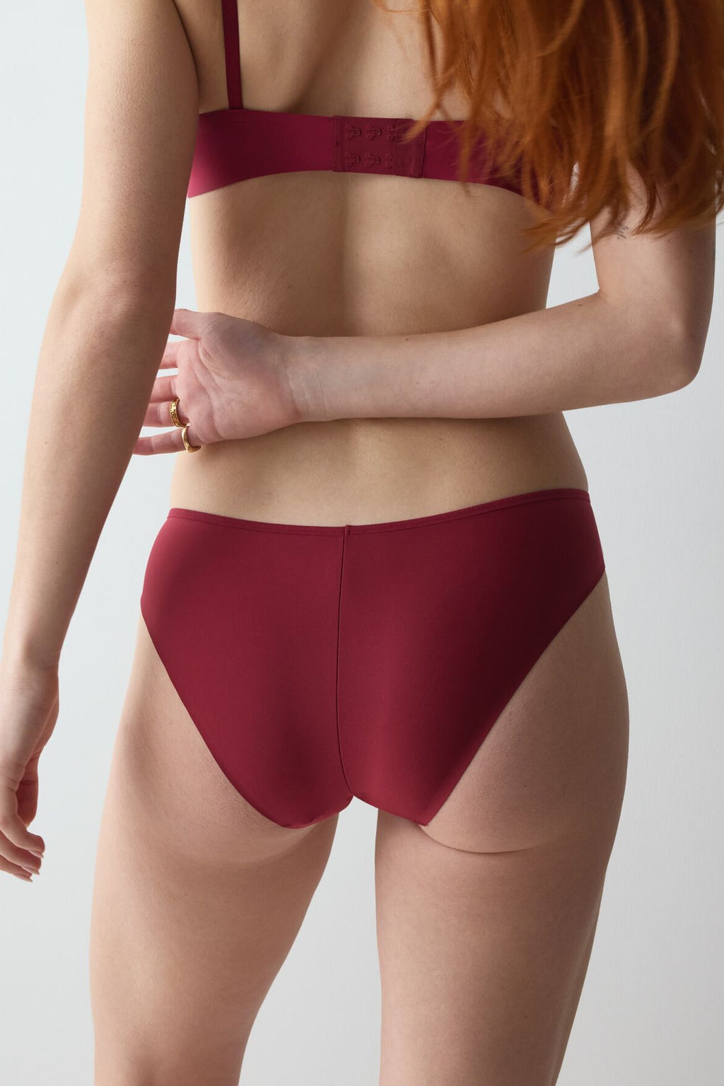 Tai+Love in Lace+Farbe Red Musk